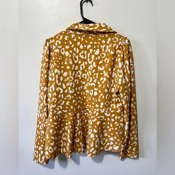 Andree by Unit Mustard Leopard Blazer - Large - Picture 3 of 7